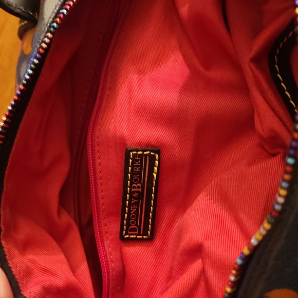 DOONEY AND BOURKE VINTAGE MULTICOLORED WONDER DUCKS HANDBAG - Picture 10 of 15